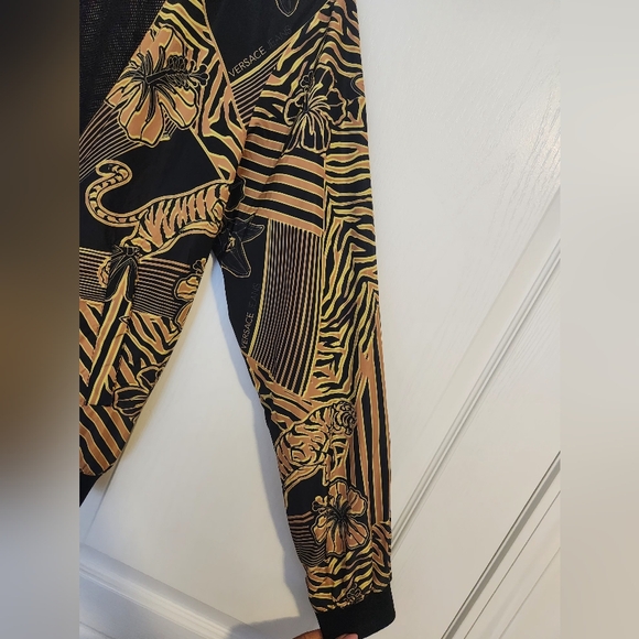 Authentic Versace Jacket - Picture 3 of 8